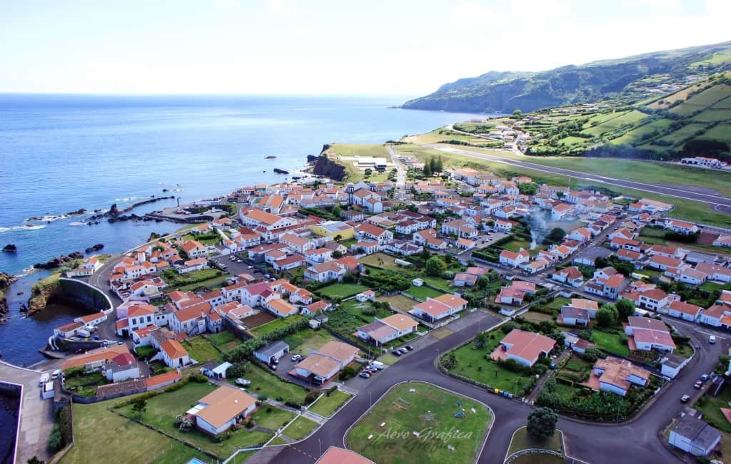 Vista aérea de Santa Cruz das Flores - ilha das flores